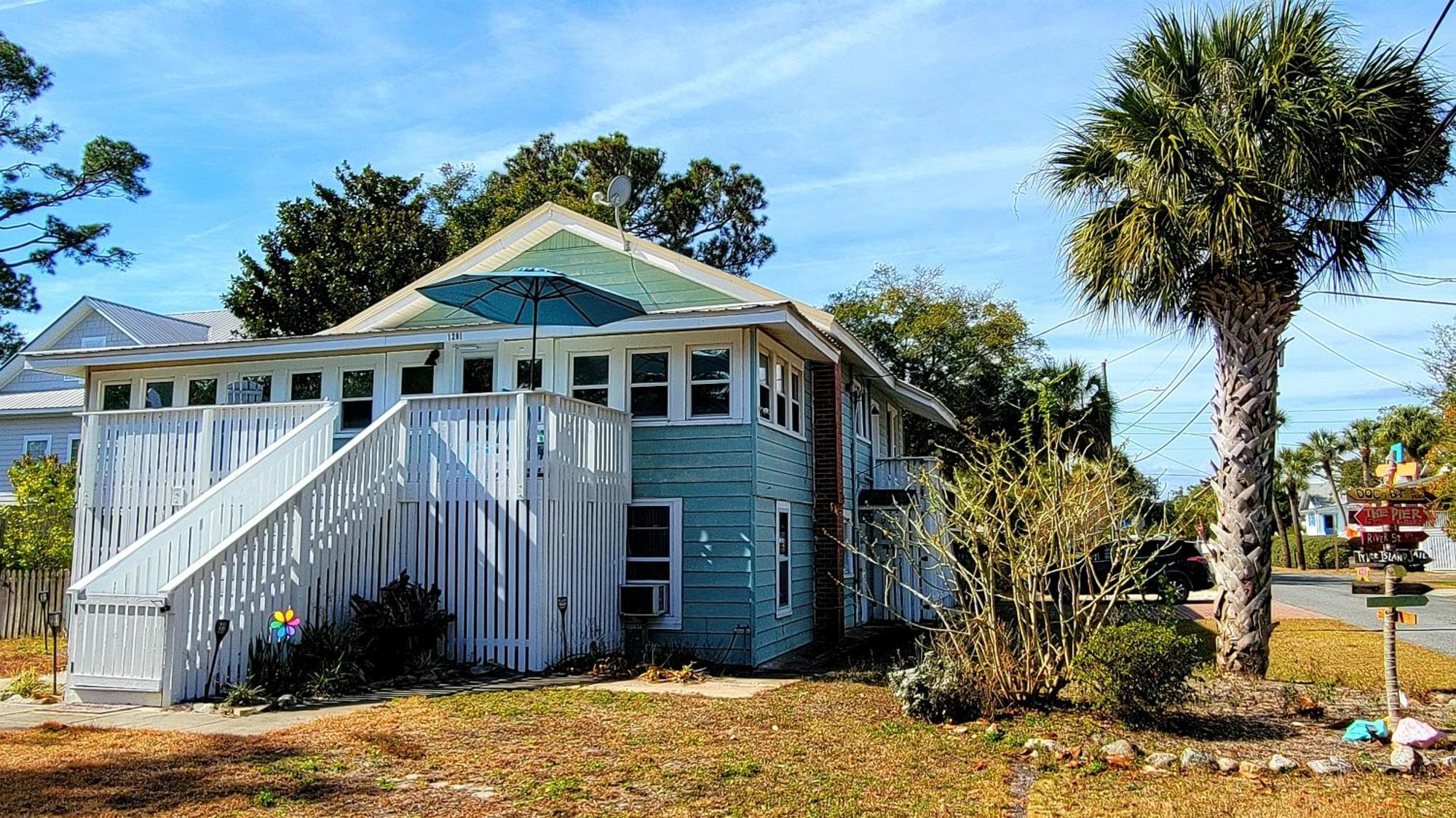 1201 Lovell Avenue By Tybee Beach Vacation Rentals Tybee Island Esterno foto